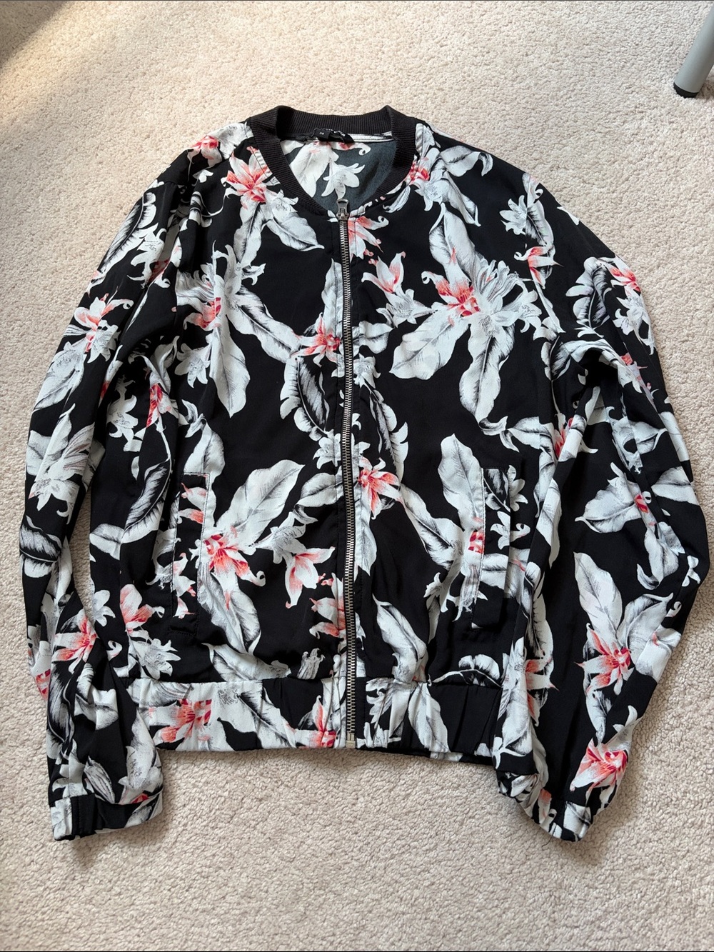 Tally Weijl W Floral Zip-Front Bomber Jacket